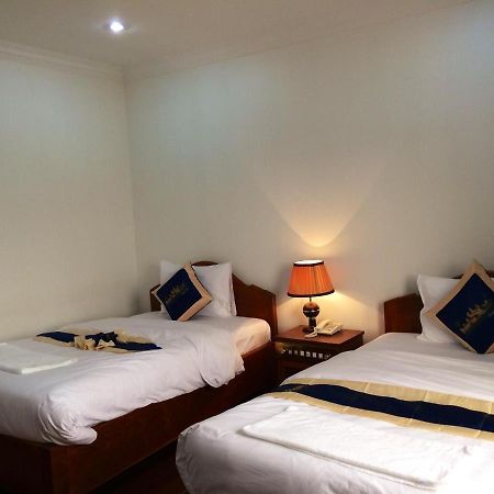 Emerald Bb Battambang Hotel Екстер'єр фото