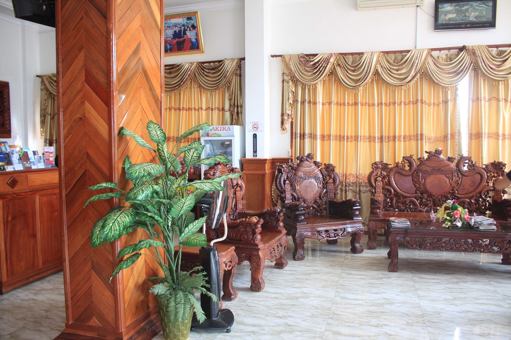 Emerald Bb Battambang Hotel Екстер'єр фото